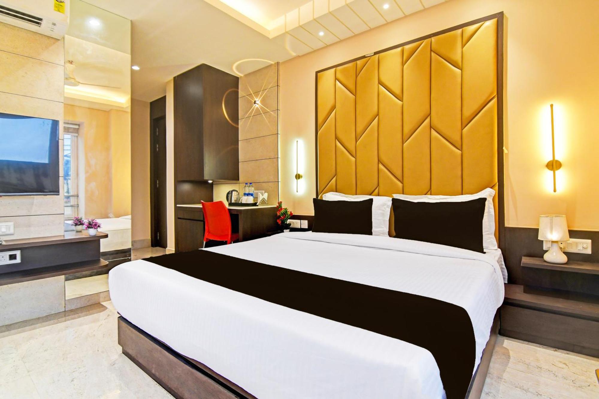 Super Hotel O Samotel Колката Екстериор снимка