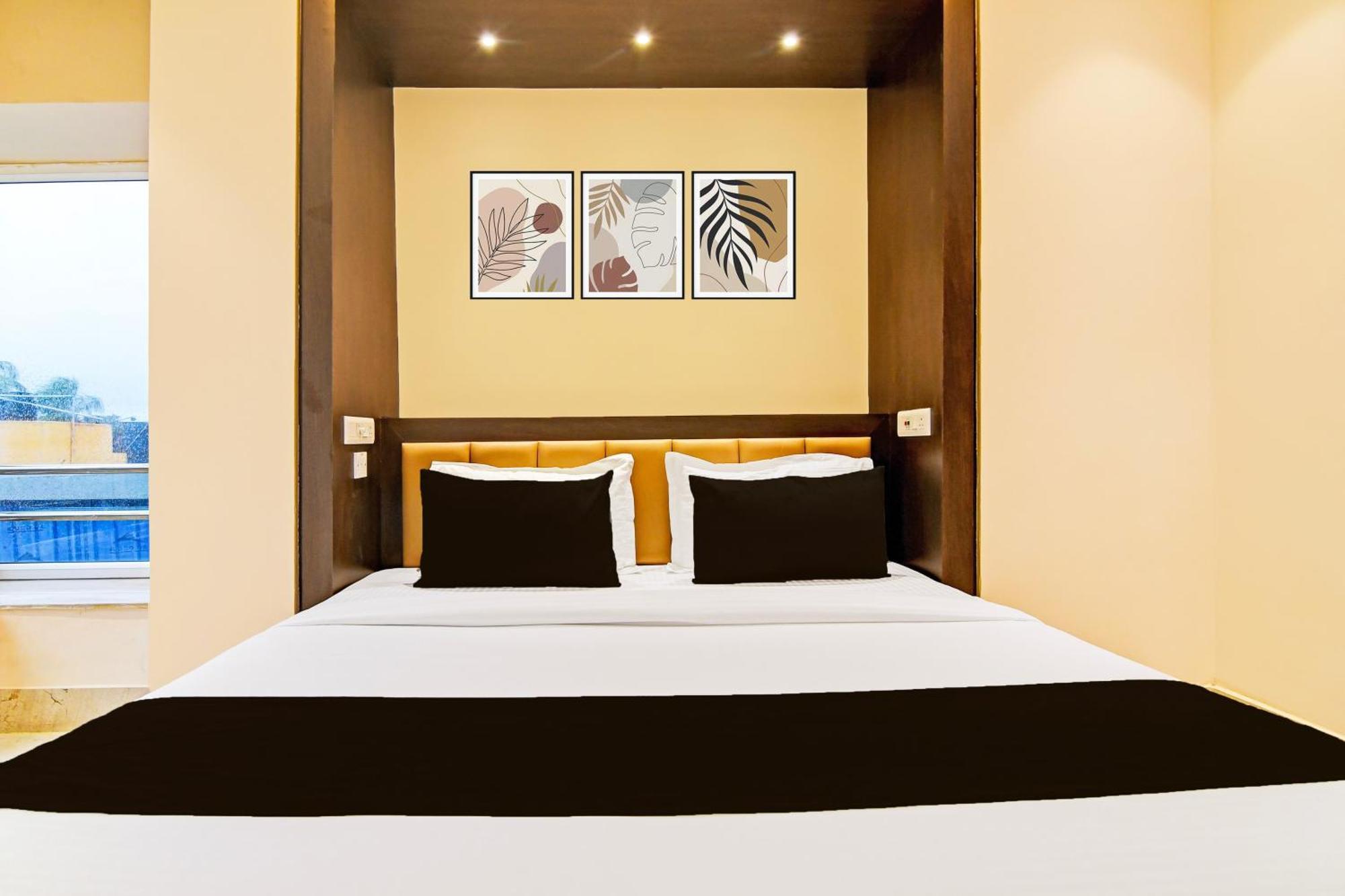 Super Hotel O Samotel Колката Екстериор снимка